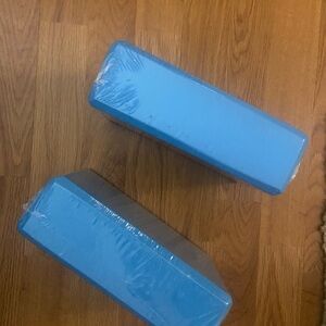 Set of Two Blue Yoga Blocks